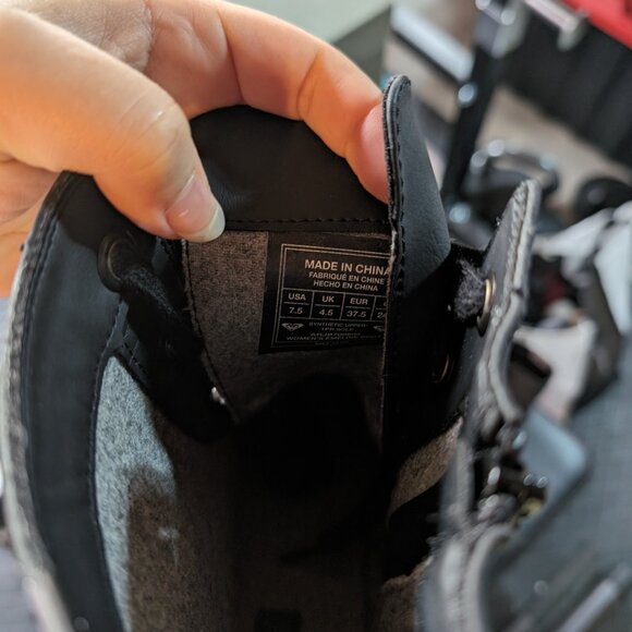 NEW Roxy combat boots - Picture 4 of 4